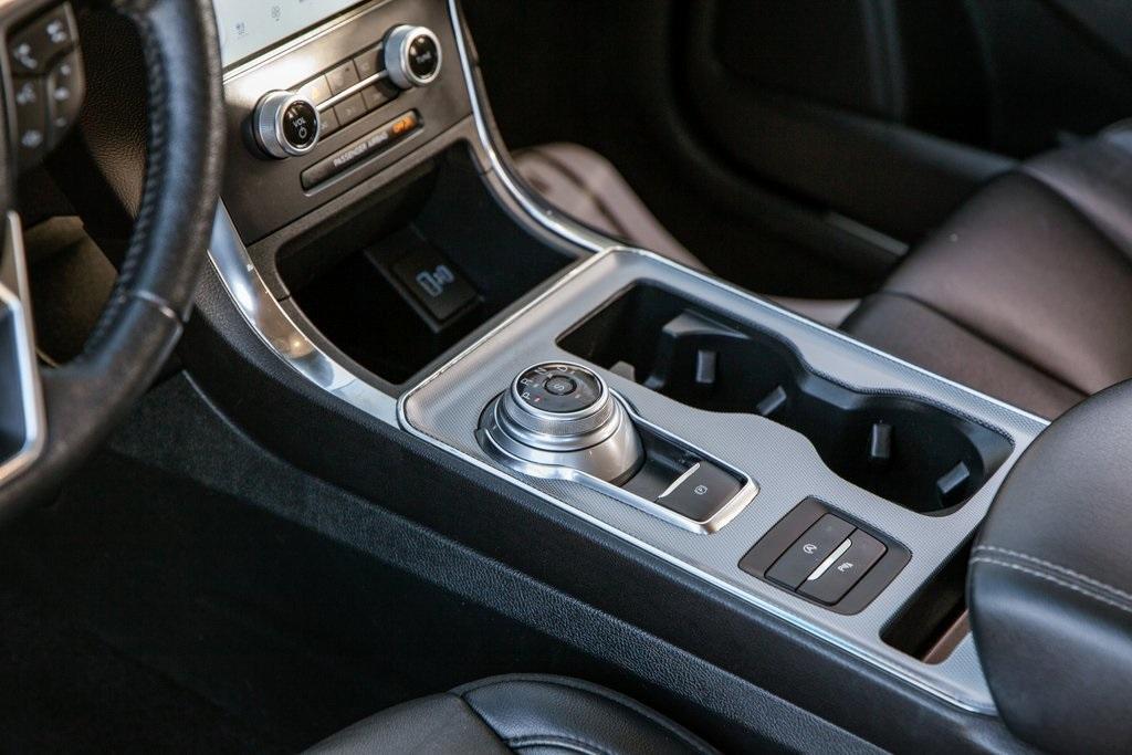 used 2022 Ford Edge car, priced at $19,499