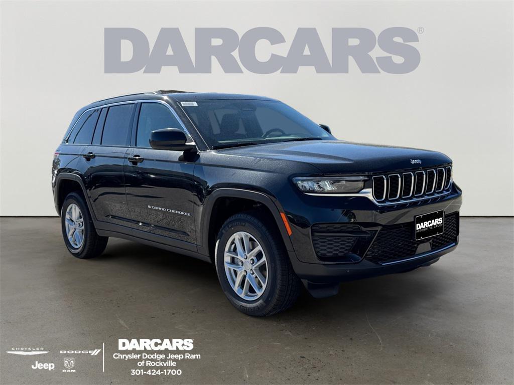 new 2025 Jeep Grand Cherokee car, priced at $39,825