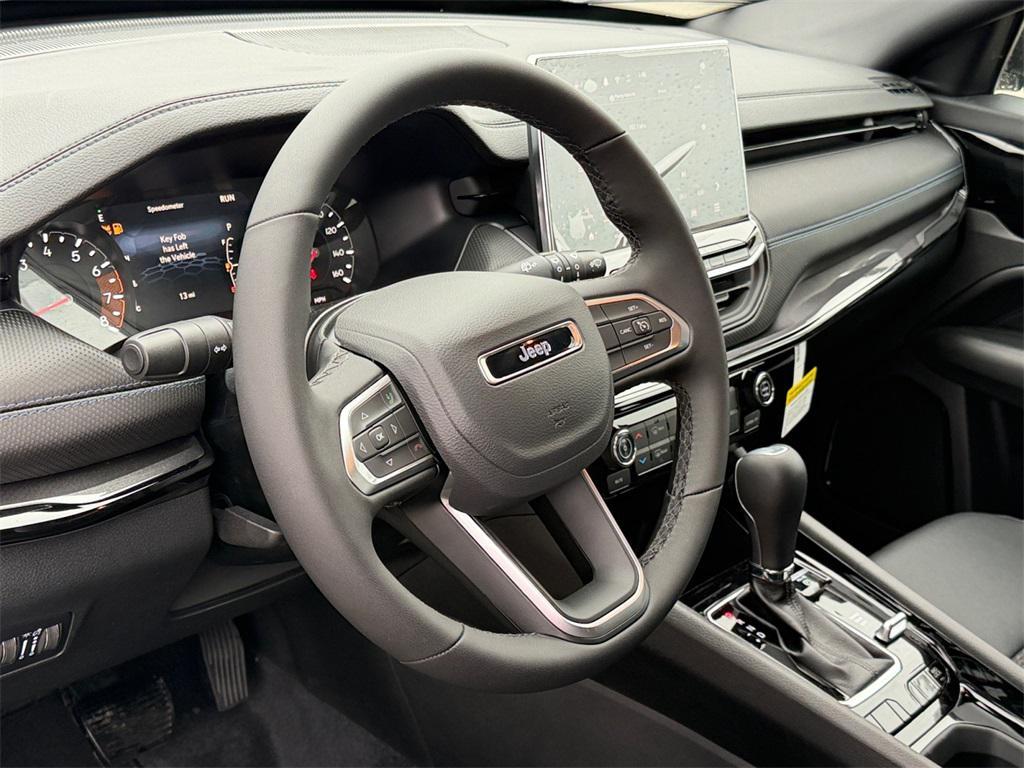 new 2026 Jeep Compass car, priced at $31,985