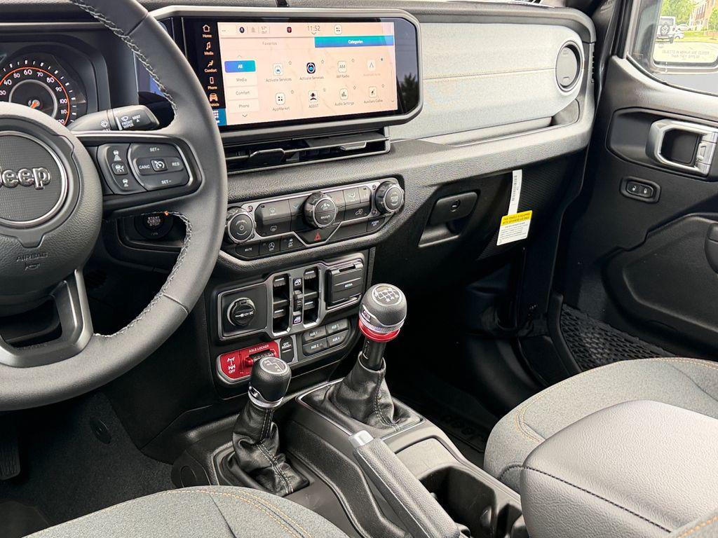 new 2026 Jeep Wrangler car, priced at $48,825