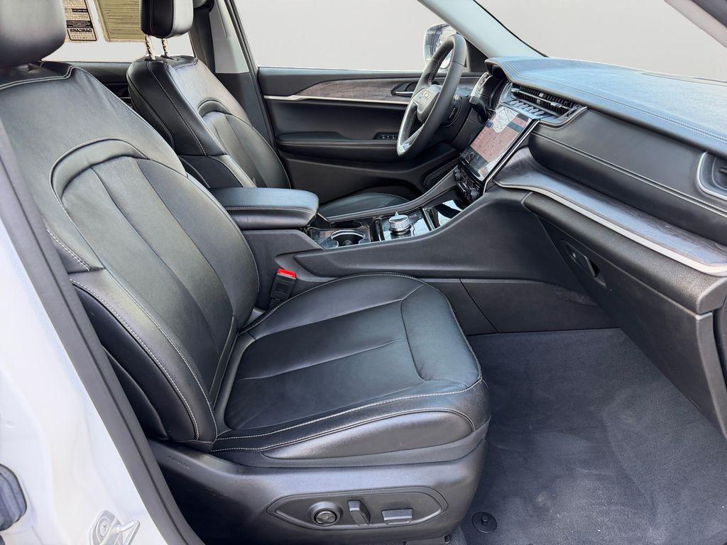 used 2023 Jeep Grand Cherokee car, priced at $29,500