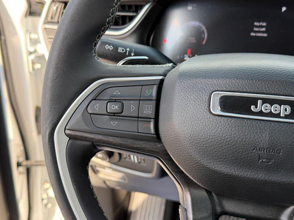 used 2023 Jeep Grand Cherokee car, priced at $29,500