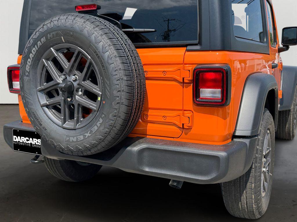 new 2026 Jeep Wrangler car, priced at $43,610