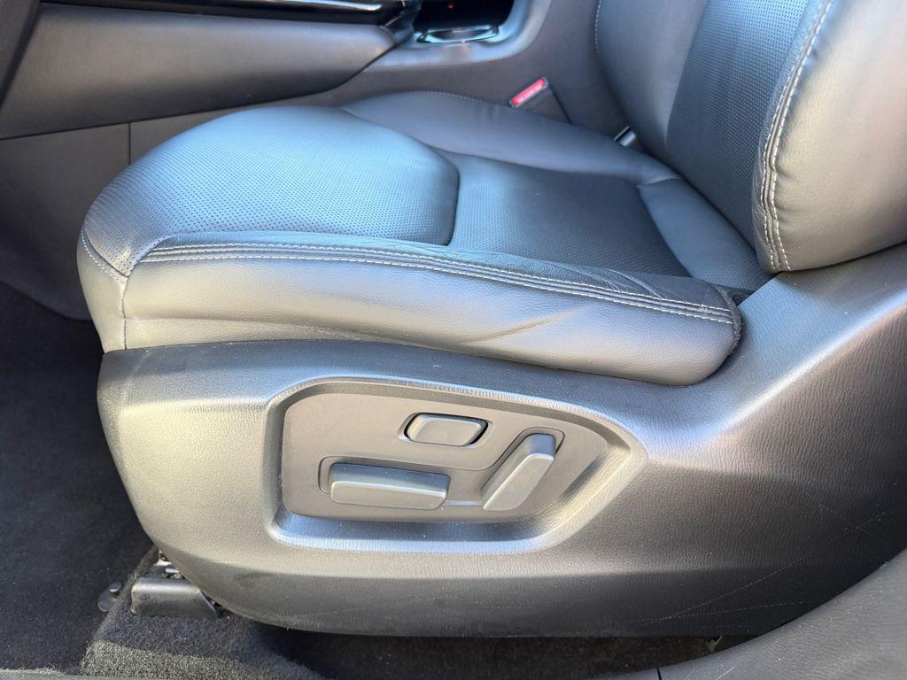 used 2023 Mazda CX-9 car, priced at $21,500