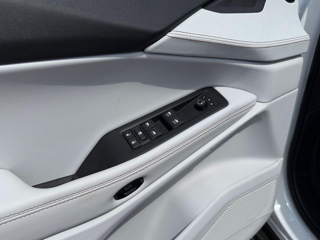 new 2026 Jeep Cherokee car, priced at $41,490