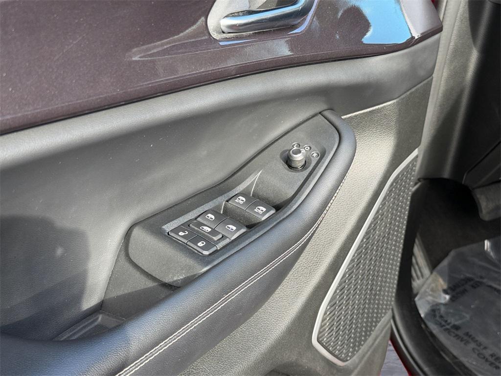 used 2021 Jeep Grand Cherokee L car, priced at $24,500