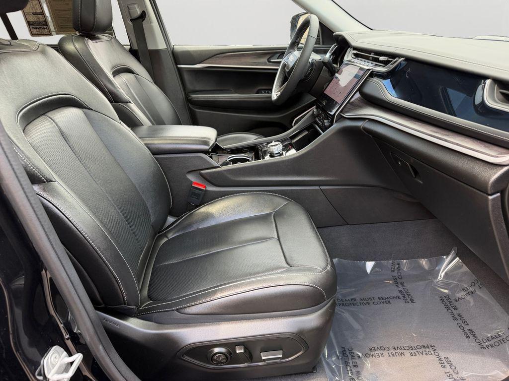 used 2022 Jeep Grand Cherokee 4xe car, priced at $28,100