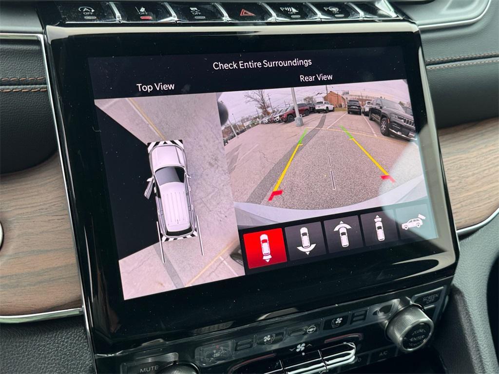 new 2025 Jeep Grand Cherokee L car, priced at $66,385