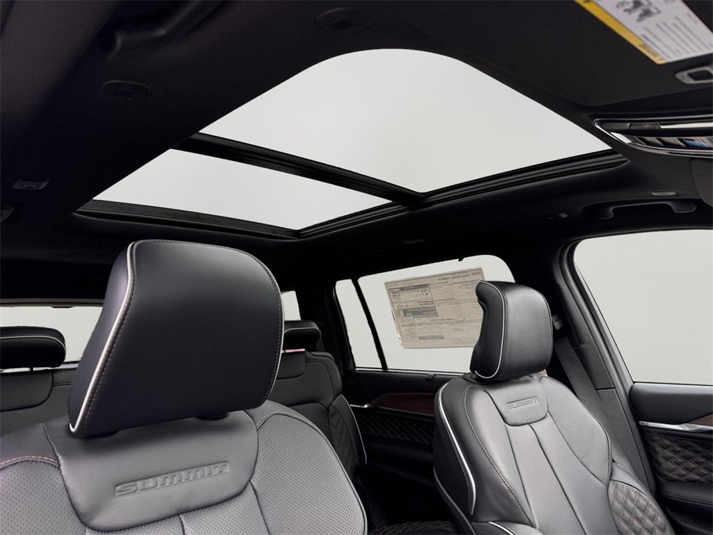 new 2025 Jeep Grand Cherokee L car, priced at $66,385