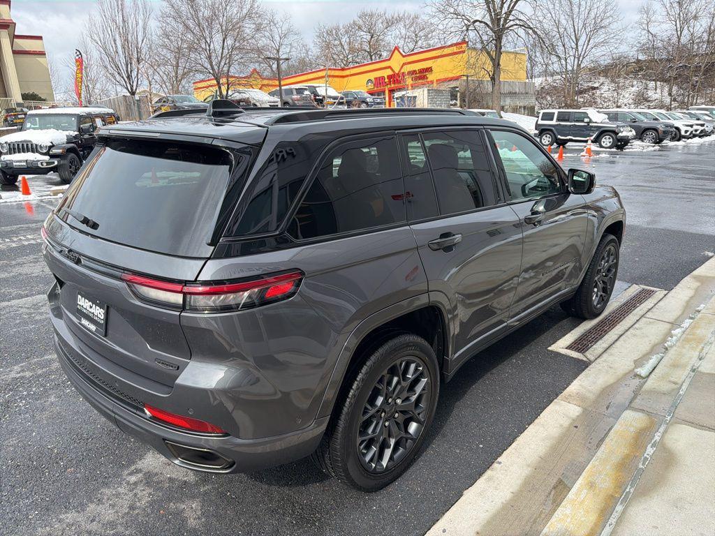 used 2025 Jeep Grand Cherokee car, priced at $51,000