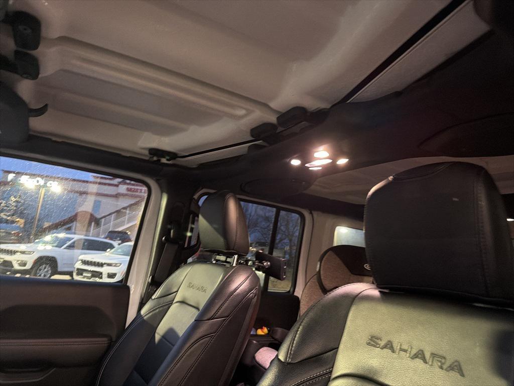 used 2022 Jeep Wrangler Unlimited 4xe car, priced at $27,000