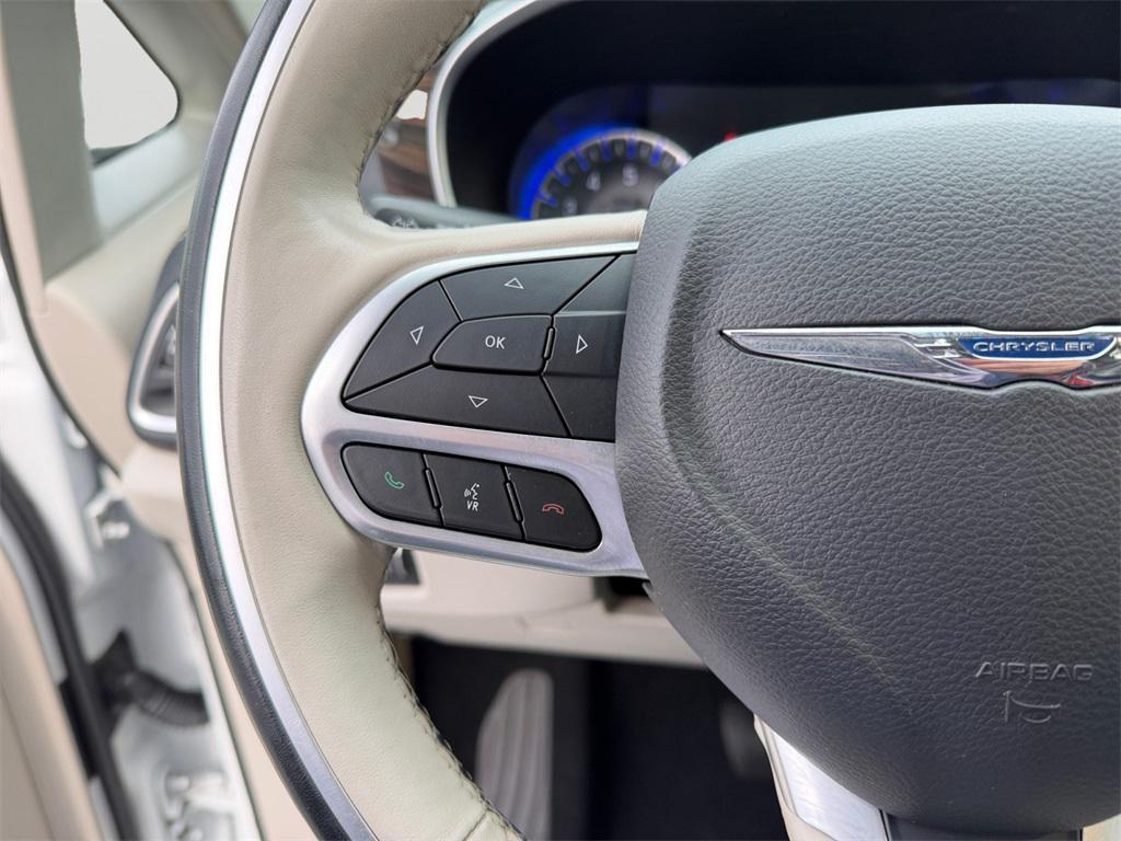 used 2021 Chrysler Pacifica car, priced at $30,000