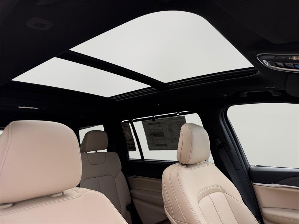 new 2025 Jeep Grand Cherokee L car, priced at $50,239