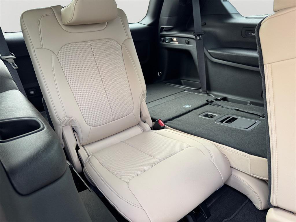 new 2025 Jeep Grand Cherokee L car, priced at $50,239