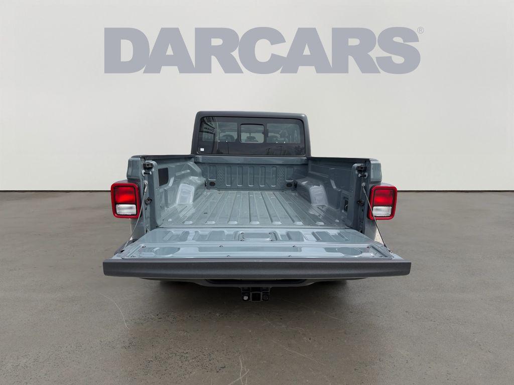 new 2026 Jeep Gladiator car, priced at $43,775