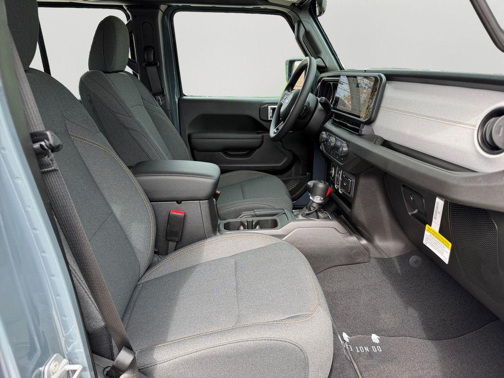 new 2026 Jeep Gladiator car, priced at $43,775