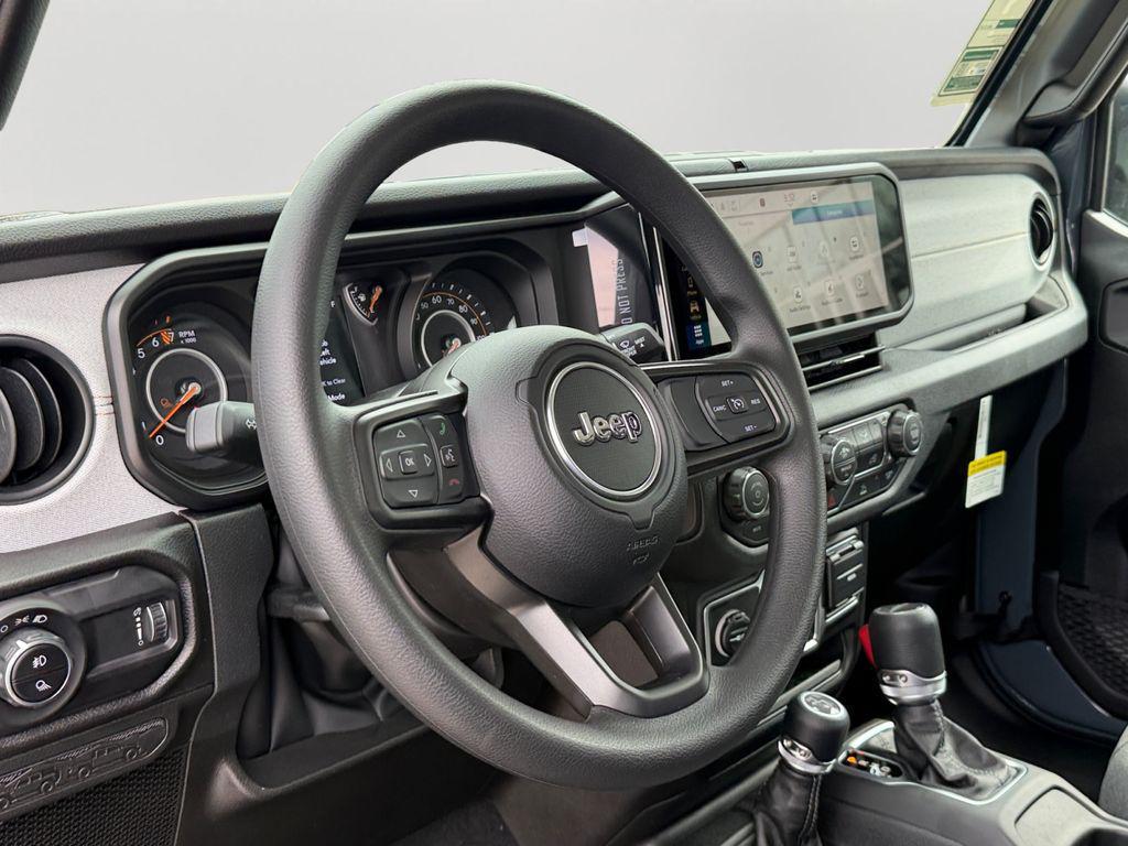 new 2026 Jeep Gladiator car, priced at $43,775