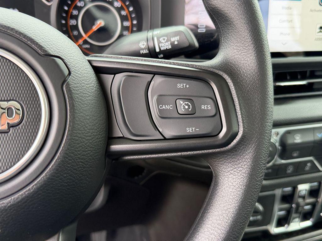 new 2026 Jeep Gladiator car, priced at $43,775