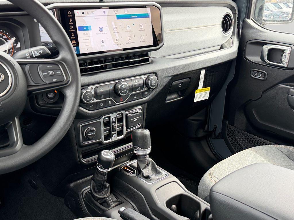 new 2026 Jeep Gladiator car, priced at $43,775