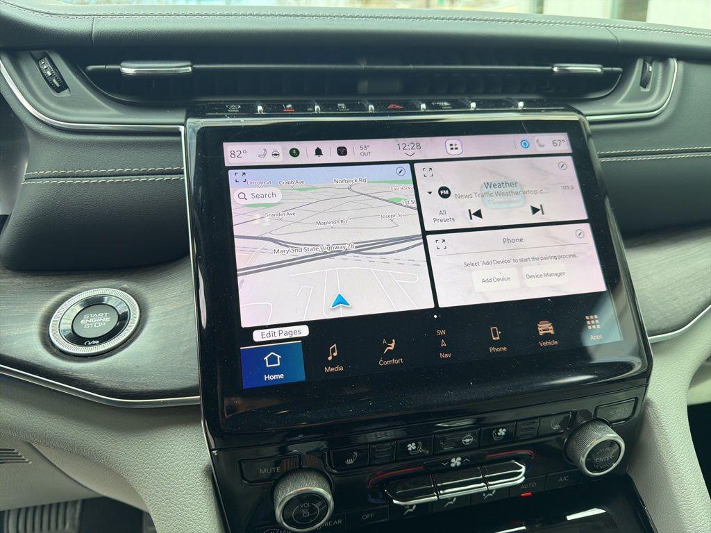 used 2023 Jeep Grand Cherokee car, priced at $32,000