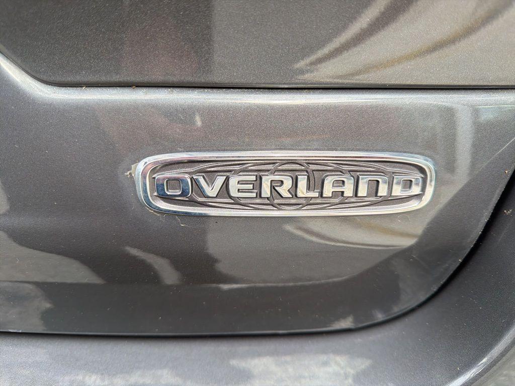 used 2023 Jeep Grand Cherokee car, priced at $32,000