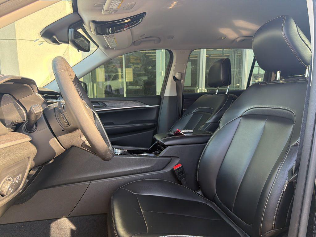 used 2023 Jeep Grand Cherokee L car, priced at $31,000