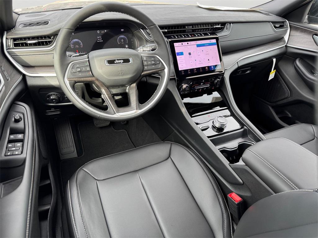 new 2025 Jeep Grand Cherokee L car, priced at $50,529