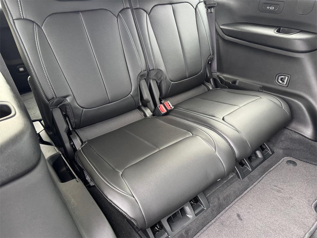 new 2025 Jeep Grand Cherokee L car, priced at $50,529