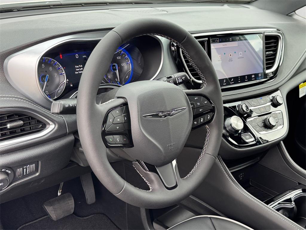 new 2026 Chrysler Pacifica car, priced at $49,000