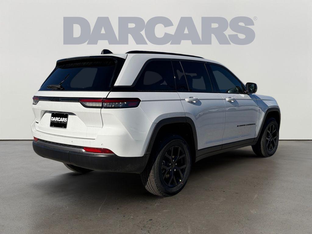 new 2026 Jeep Grand Cherokee car, priced at $47,230