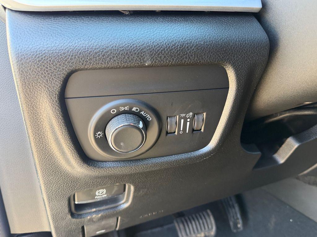new 2026 Jeep Grand Cherokee car, priced at $47,230