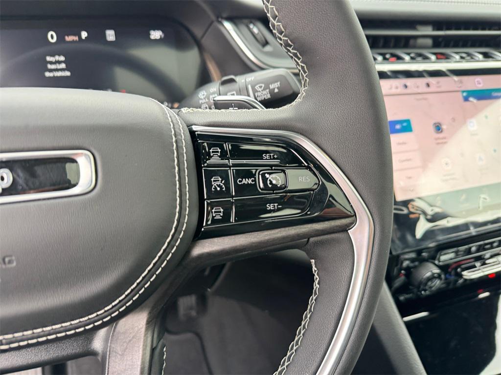 new 2025 Jeep Grand Cherokee L car, priced at $60,672