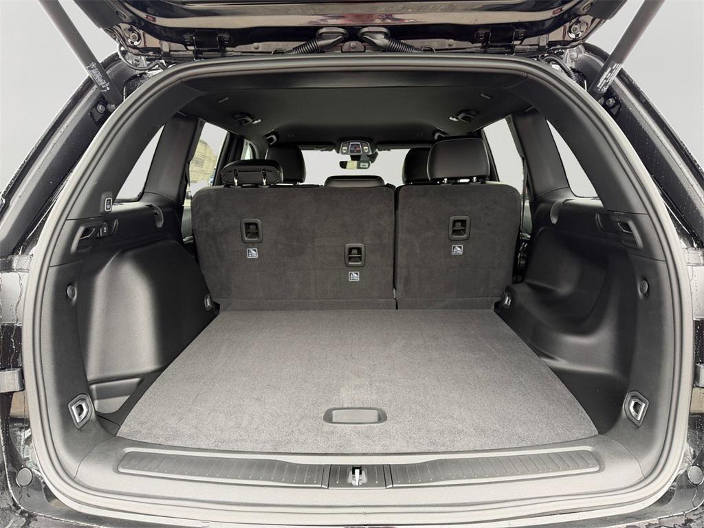 new 2025 Jeep Grand Cherokee car, priced at $49,365