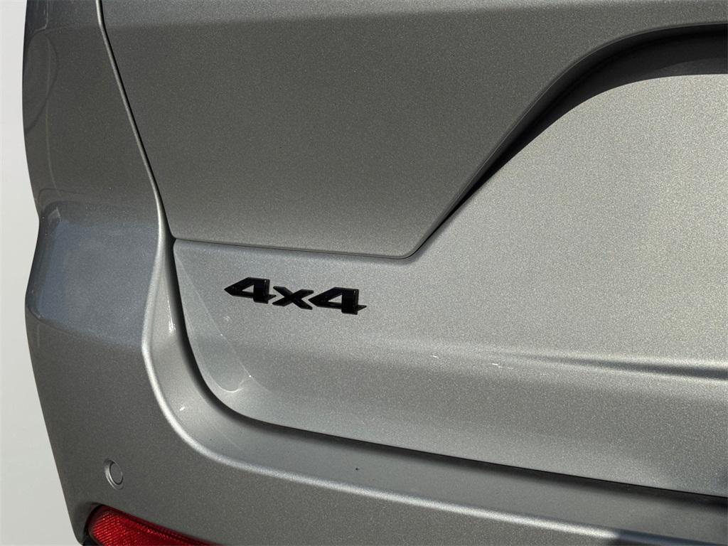 new 2025 Jeep Grand Cherokee car, priced at $64,341