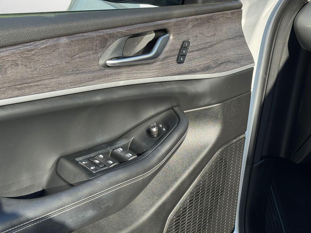 used 2023 Jeep Grand Cherokee car, priced at $29,000