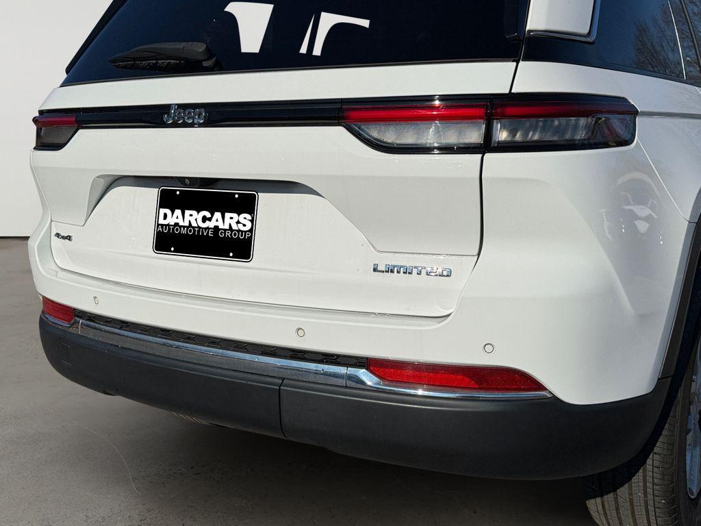 used 2023 Jeep Grand Cherokee car, priced at $29,000