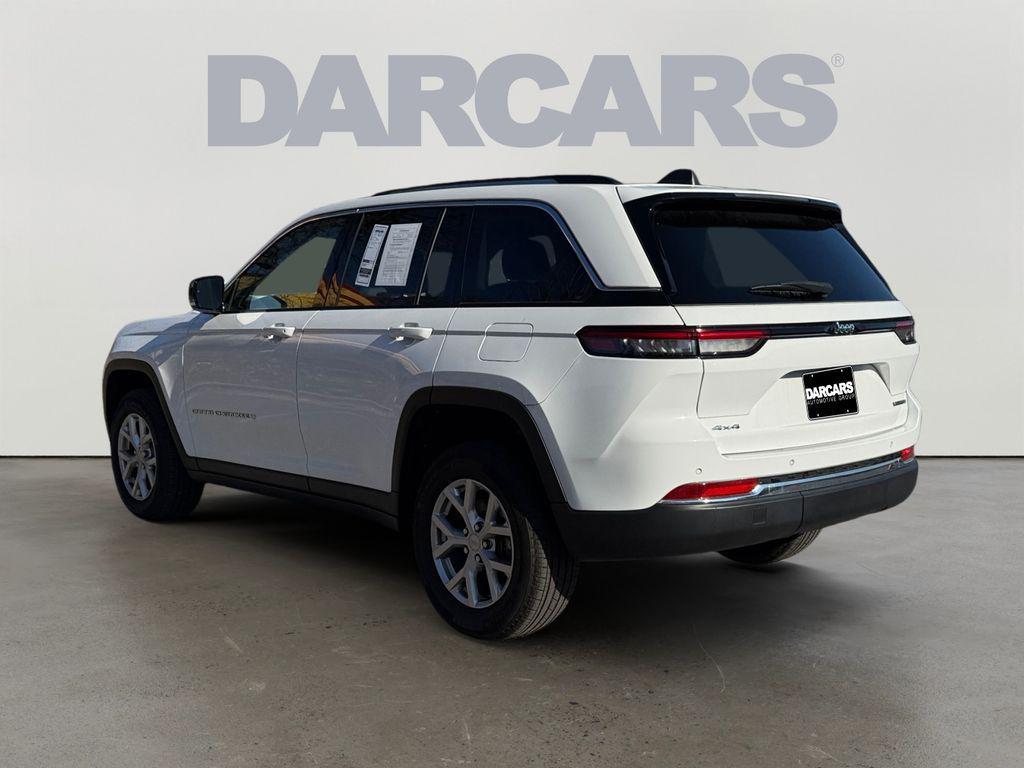 used 2023 Jeep Grand Cherokee car, priced at $29,000