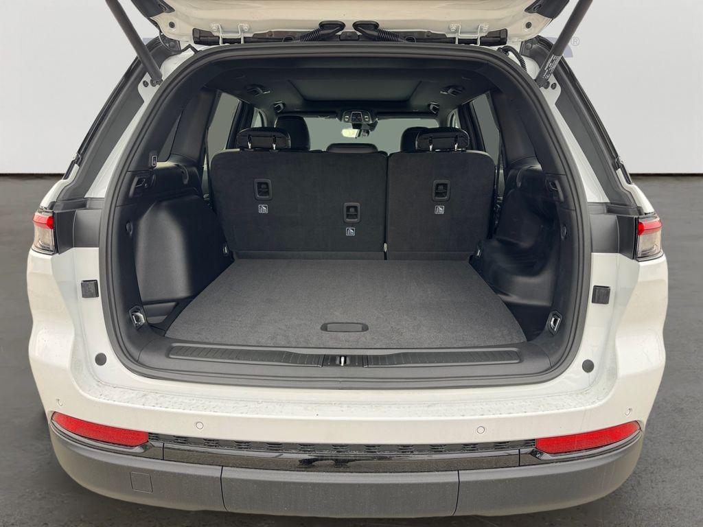 new 2025 Jeep Grand Cherokee car, priced at $47,842