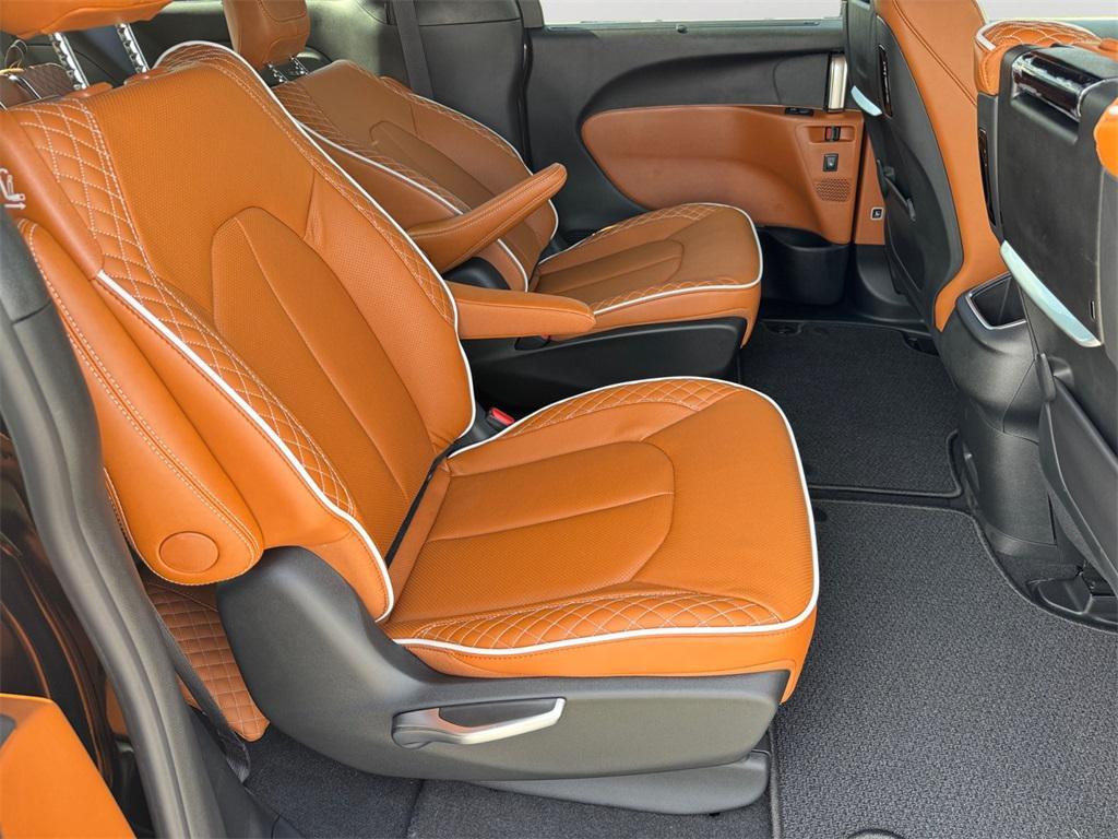 new 2026 Chrysler Pacifica car, priced at $51,000