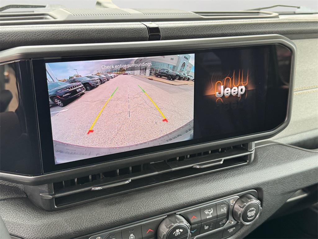 new 2025 Jeep Wrangler car, priced at $42,995