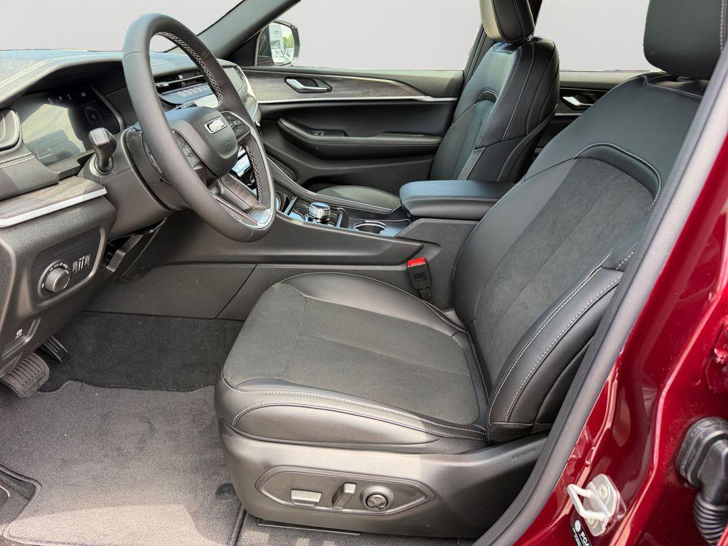 new 2026 Jeep Grand Cherokee L car, priced at $47,955