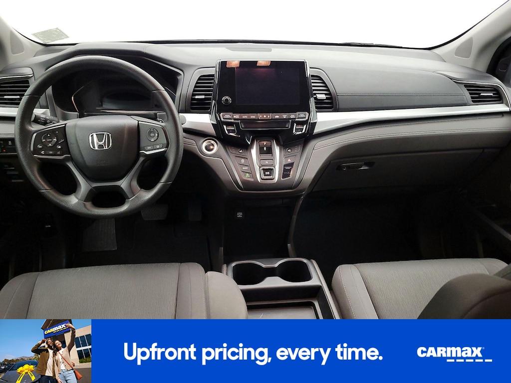 used 2020 Honda Odyssey car, priced at $27,998