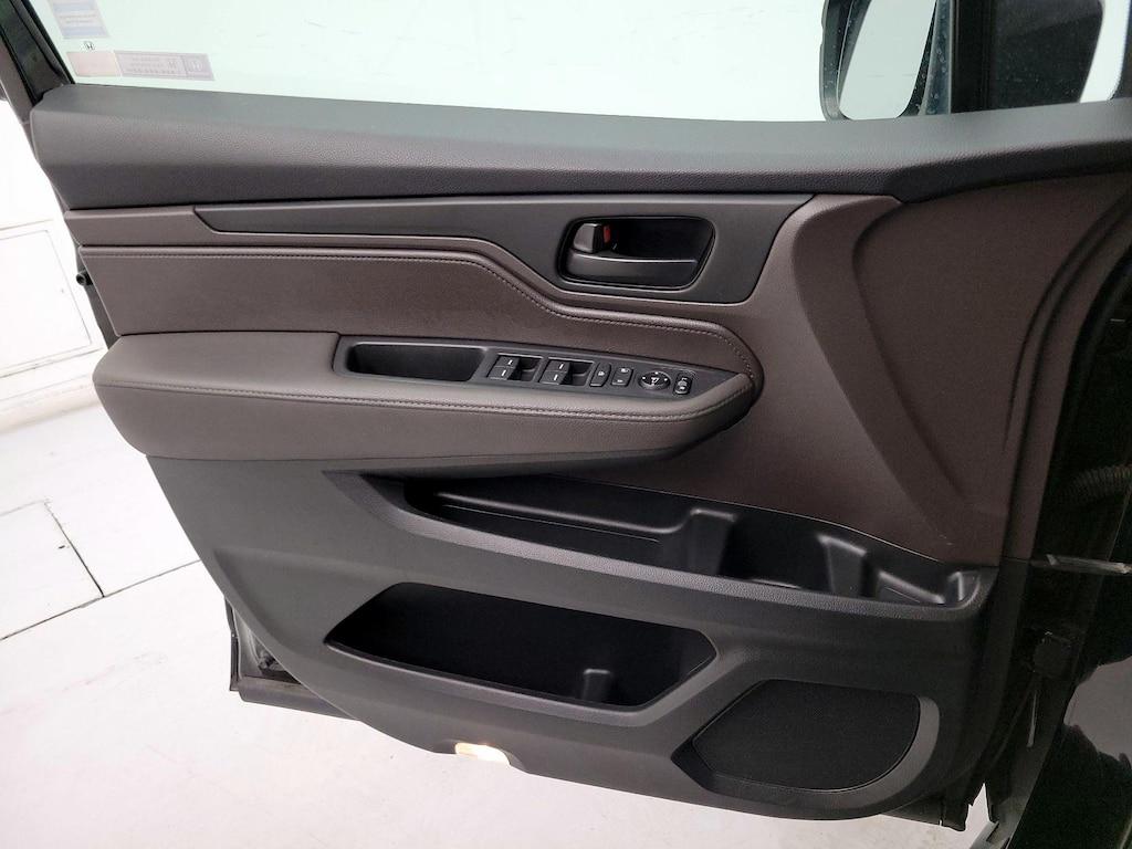 used 2020 Honda Odyssey car, priced at $27,998