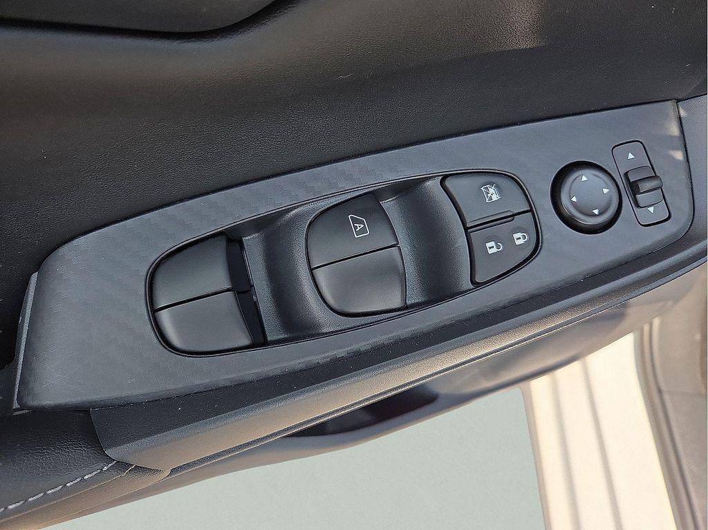 used 2025 Nissan Sentra car