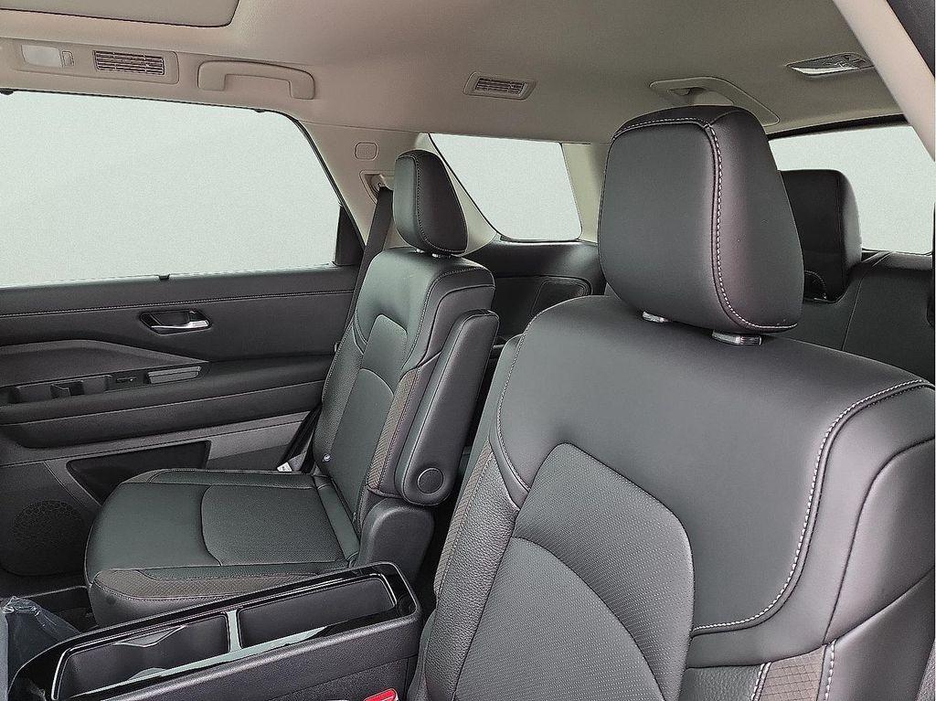 new 2026 Nissan Pathfinder car, priced at $48,650