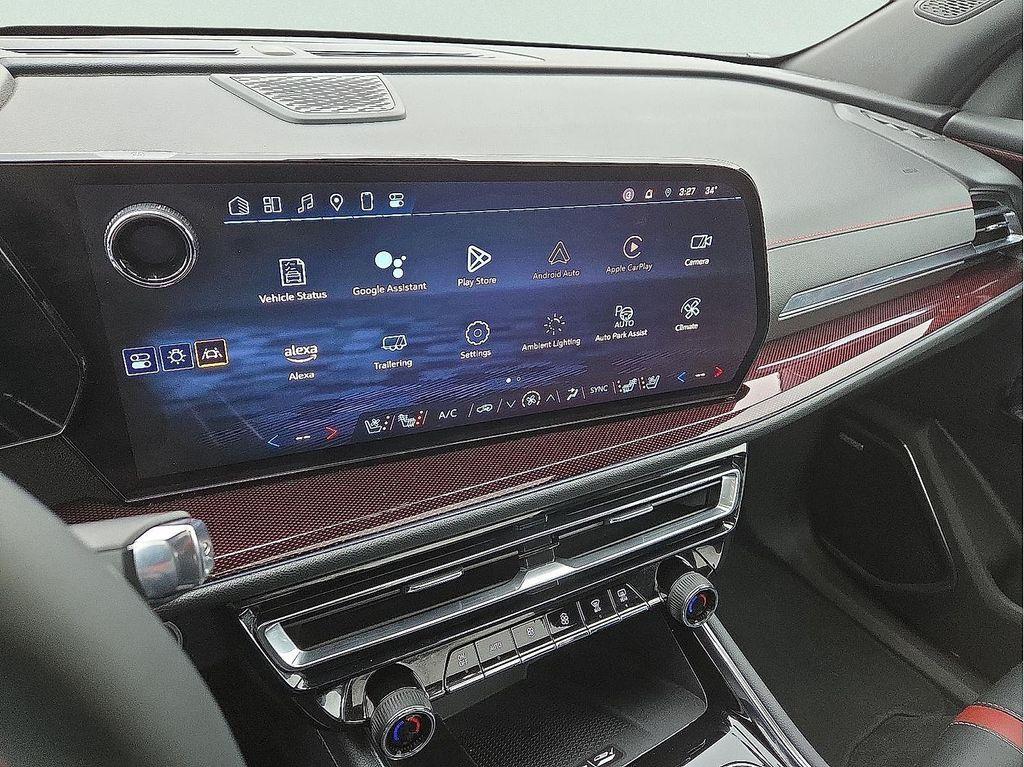 used 2024 Chevrolet Traverse car, priced at $47,990