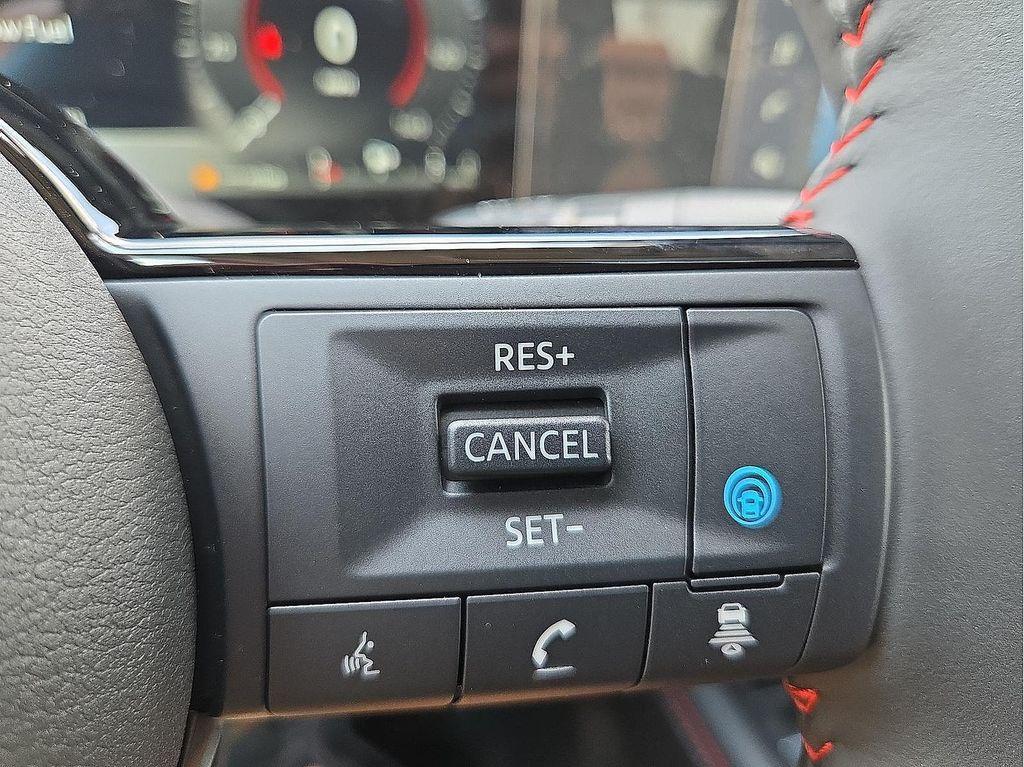 new 2025 Nissan Kicks car, priced at $27,174