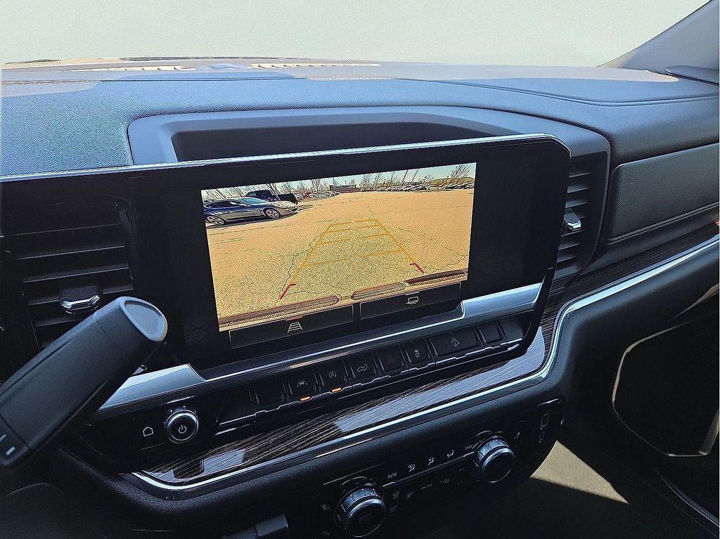 used 2024 GMC Sierra 1500 car, priced at $43,784