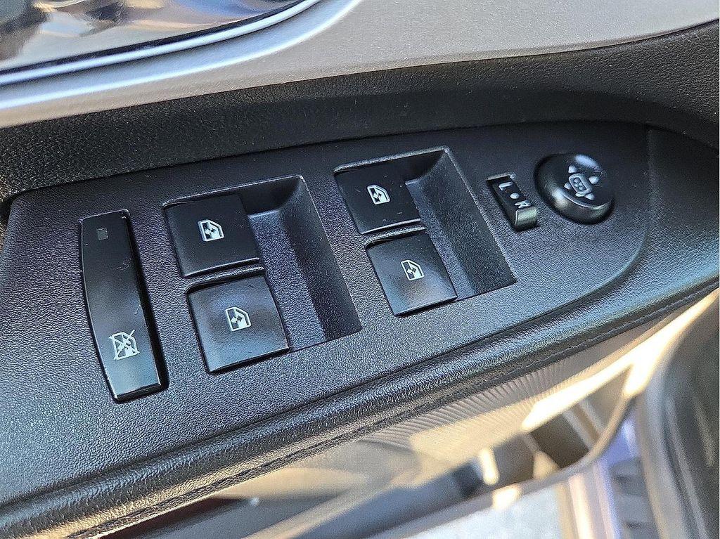 used 2014 Chevrolet Equinox car, priced at $11,183