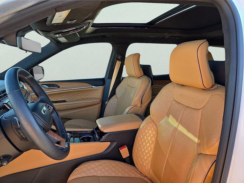 used 2025 Jeep Grand Cherokee L car, priced at $54,198